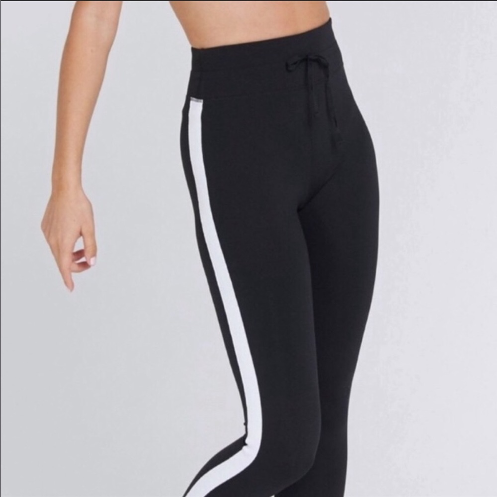 Spiritual Gangster Workout Set - Leggings / Bra